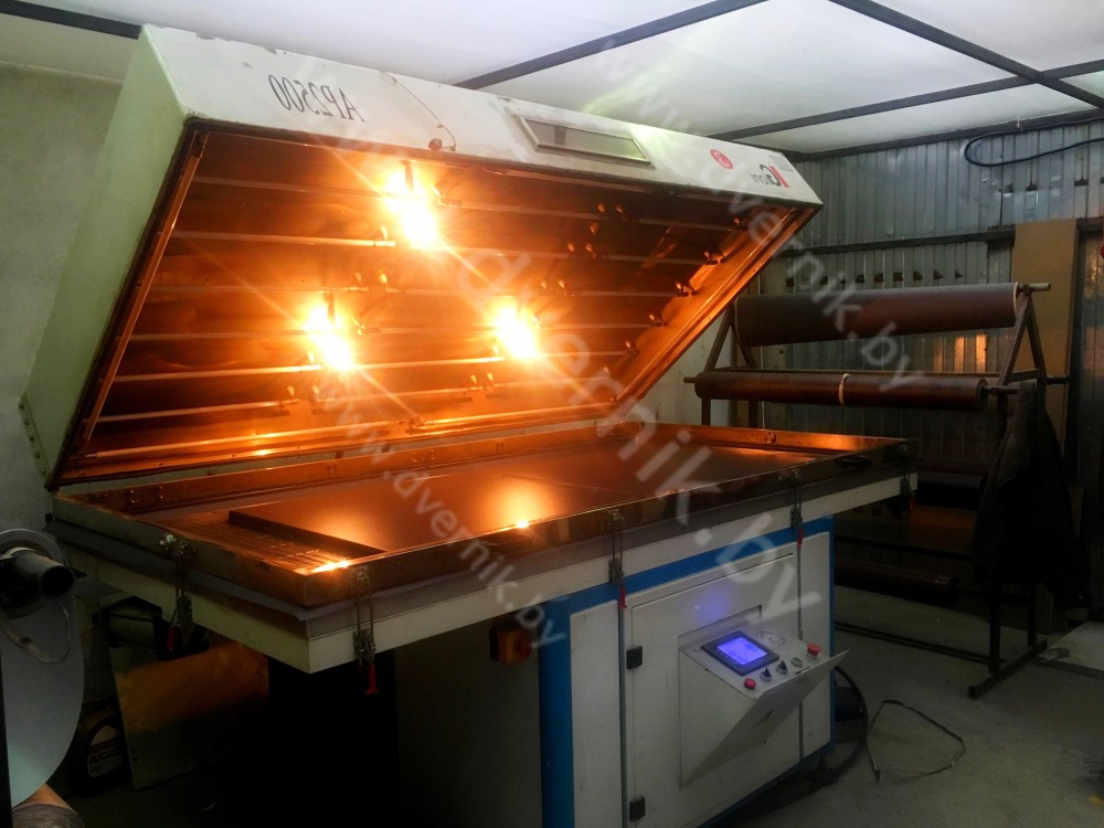 Мембрамно-вакуумный пресс